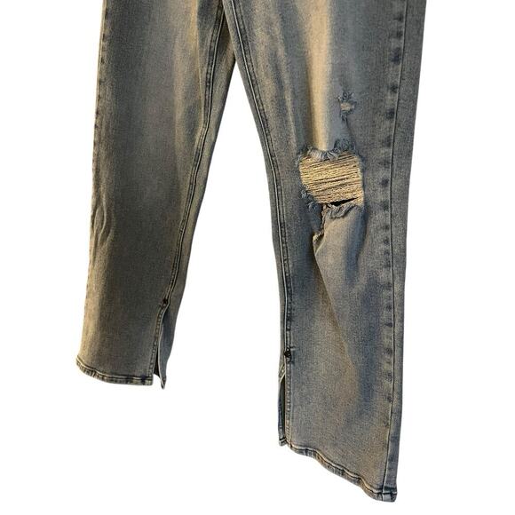 Judy Blue Women’s Destroyed Straight Fit Slit Hem Jeans Size 28 High Rise - Picture 6 of 9